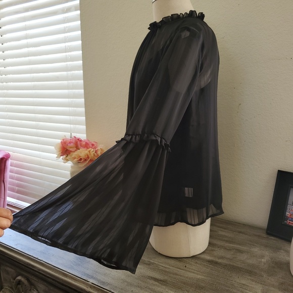 LUSH High Collar Sheer Blouse Size Xsmall - Picture 3 of 6